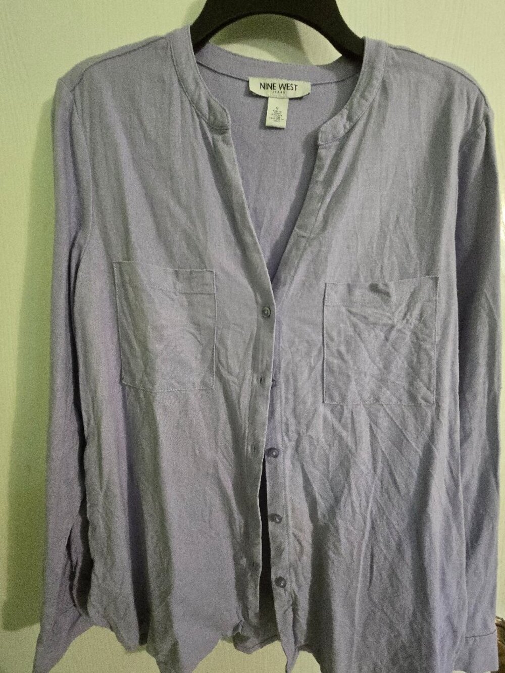 Nine west size small linen blend blouse